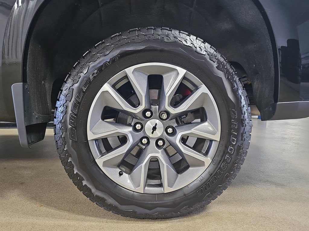 Certified 2022 Chevrolet Silverado 1500 RST AWD/4WD image 38