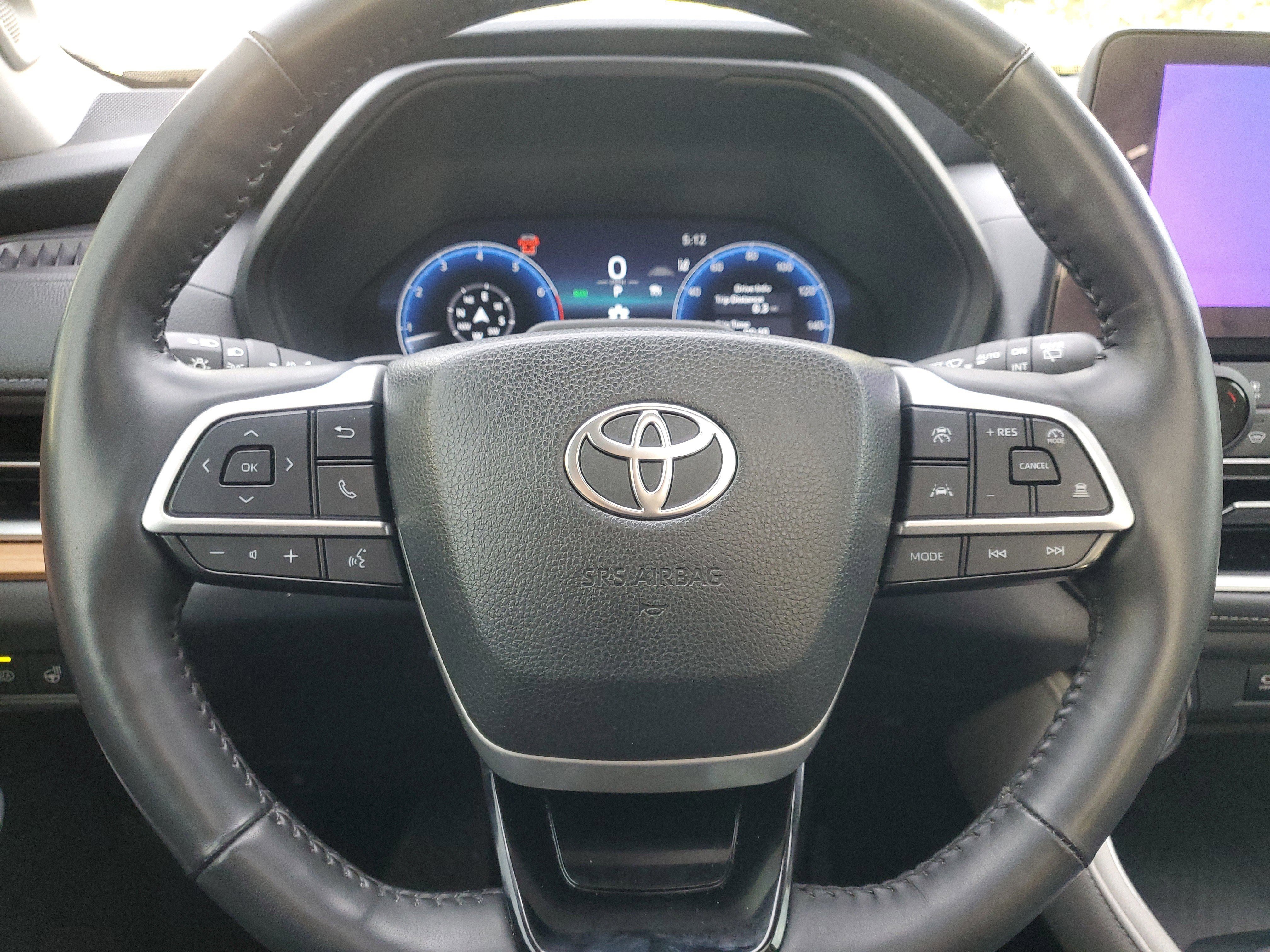 Used 2024 Toyota Grand Highlander Platinum image 23