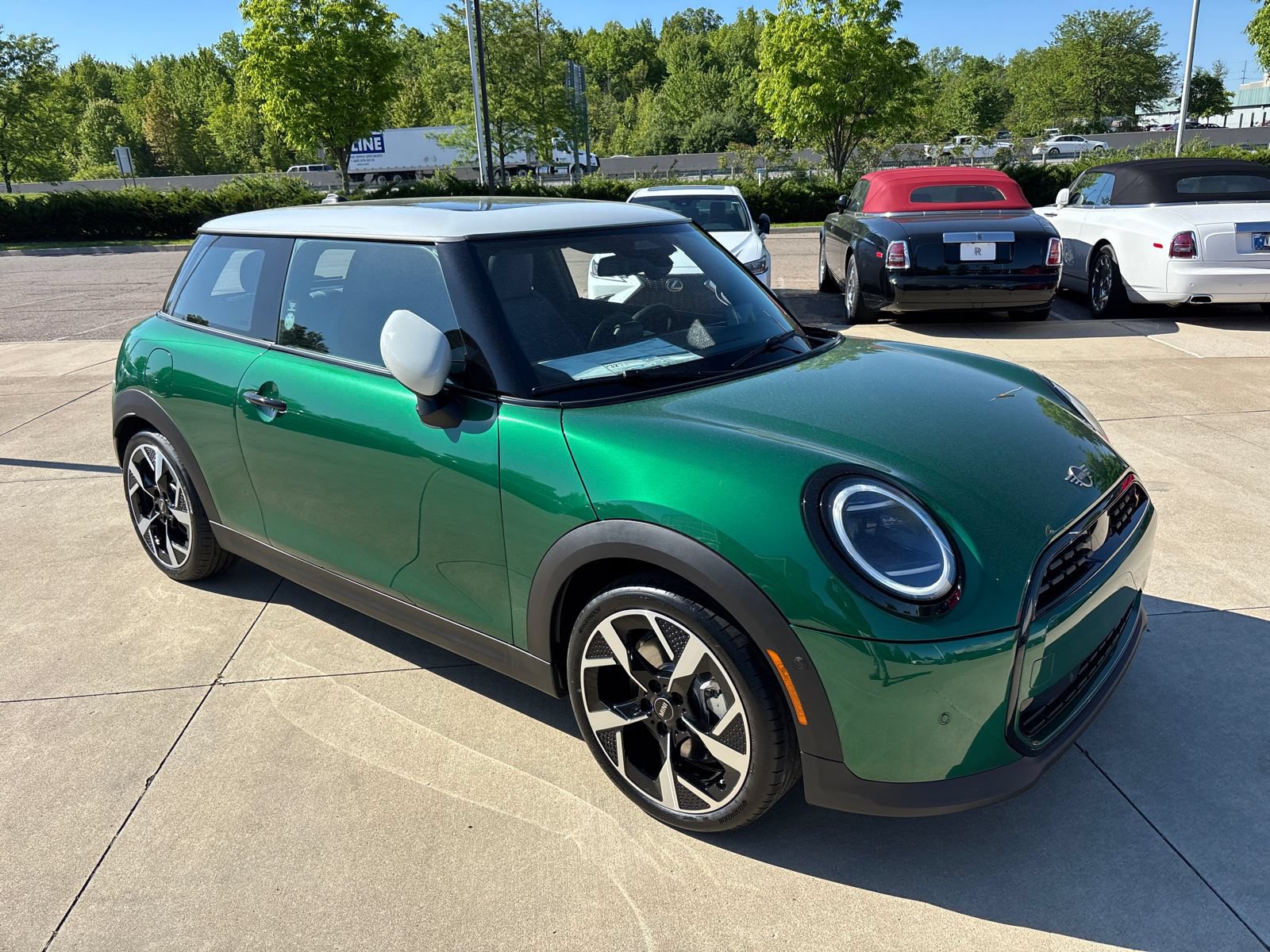 New 2026 MINI Cooper S FWD image 3