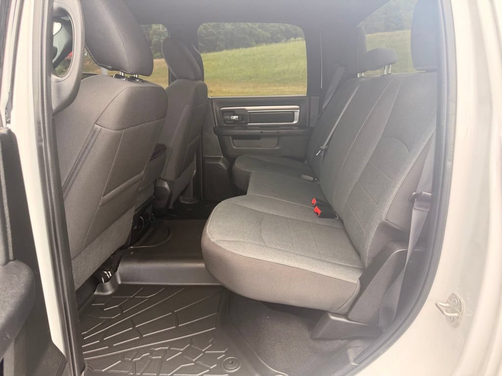 Used 2024 RAM 1500 Warlock AWD/4WD image 31