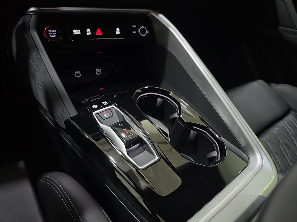 New 2026 Audi SQ5 Premium Plus AWD/4WD image 23