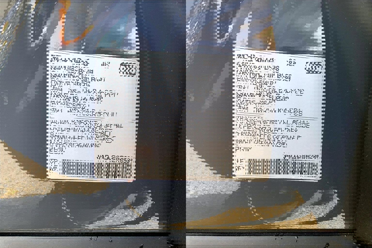 Used 2024 Audi Q8 e-tron Prestige image 33