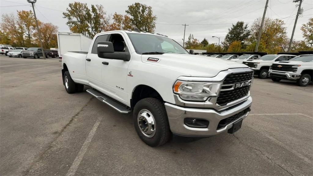 Used 2024 RAM 3500 Big Horn image 2