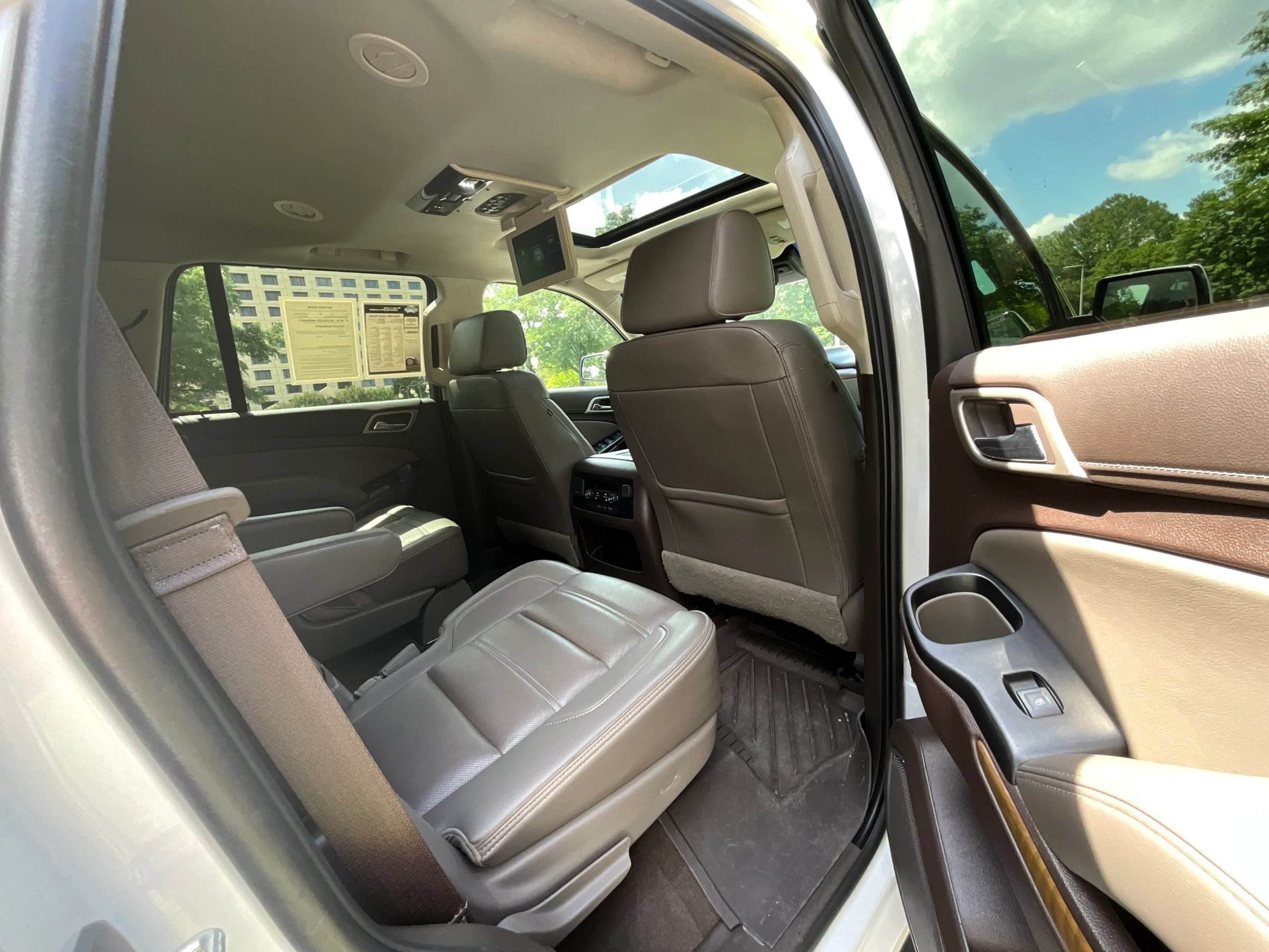 Used 2020 GMC Yukon Denali w/ Open Road Package RWD image 17