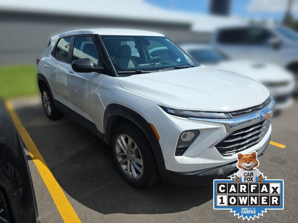 Used 2024 Chevrolet TrailBlazer LS FWD image 3