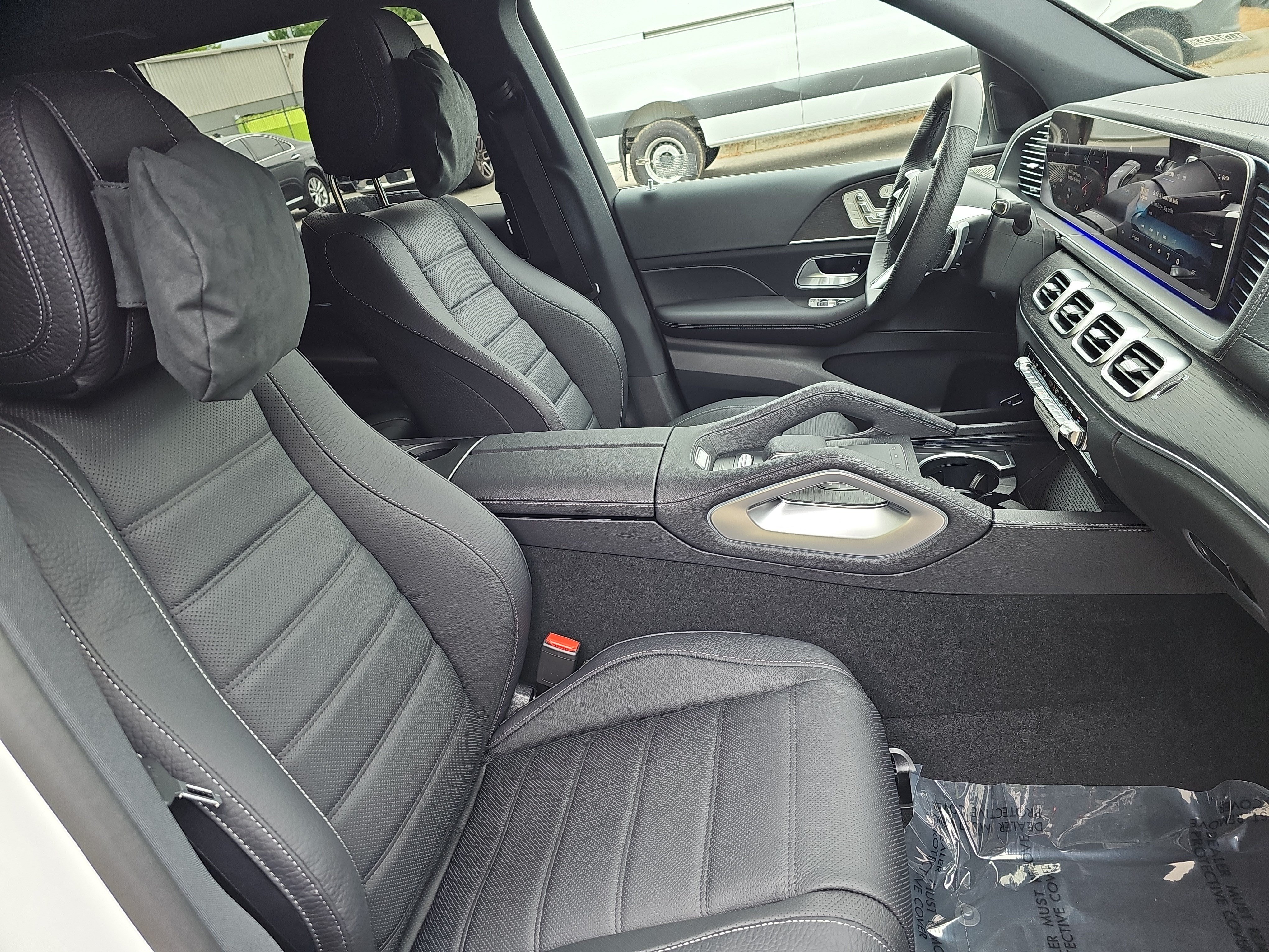 New 2026 Mercedes-Benz GLS 450 4MATIC image 10