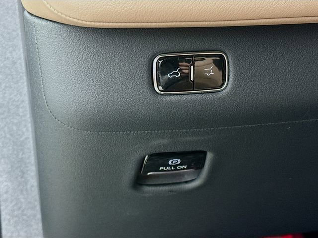 New 2025 Lincoln Navigator L Black Label AWD/4WD image 10