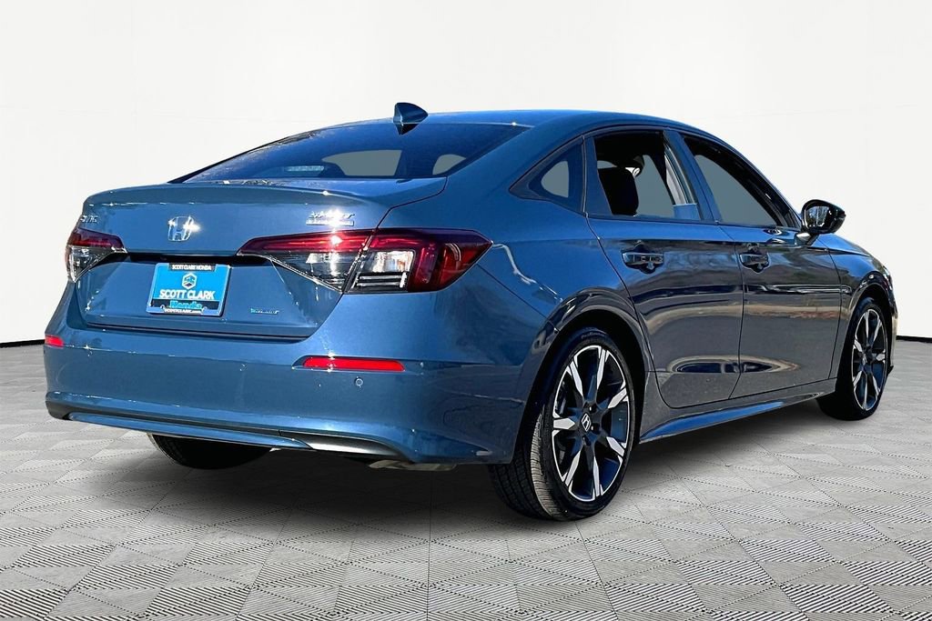 Used 2025 Honda Civic Sport image 6