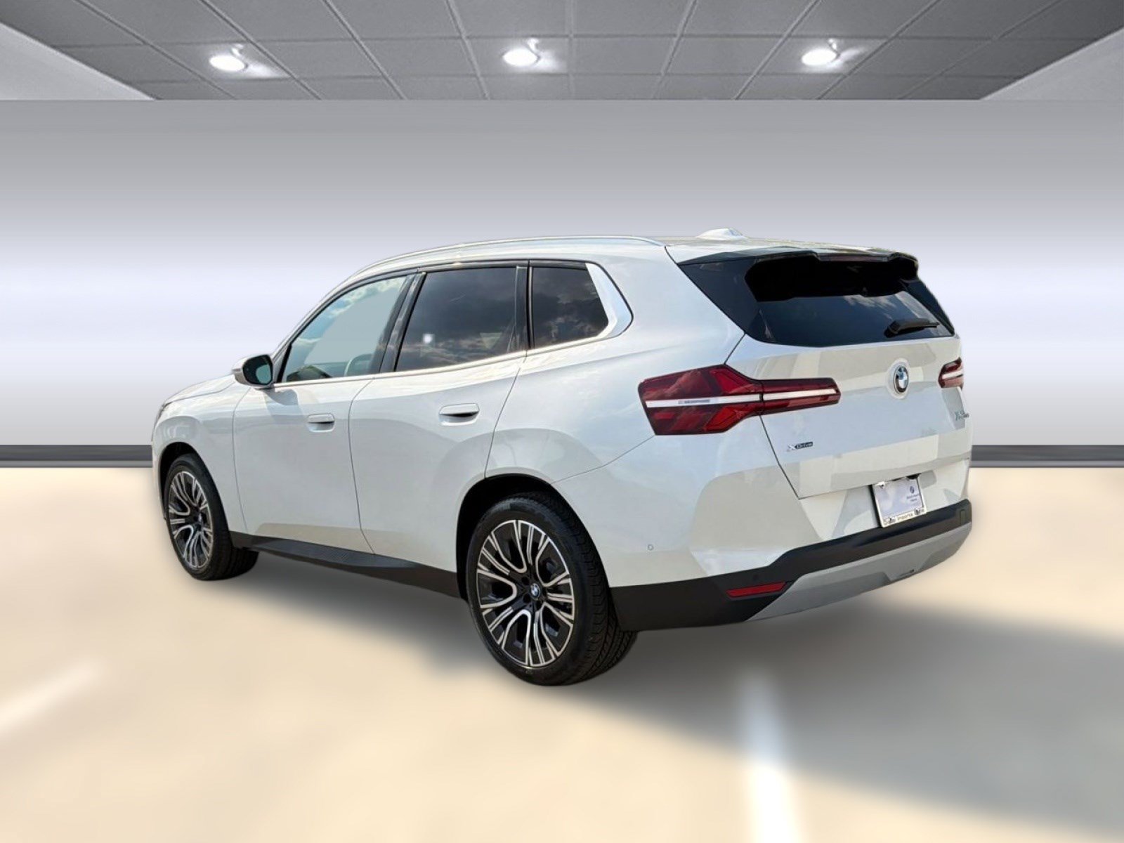 Used 2026 BMW X3 xDrive30i w/ Premium Package AWD/4WD image 3