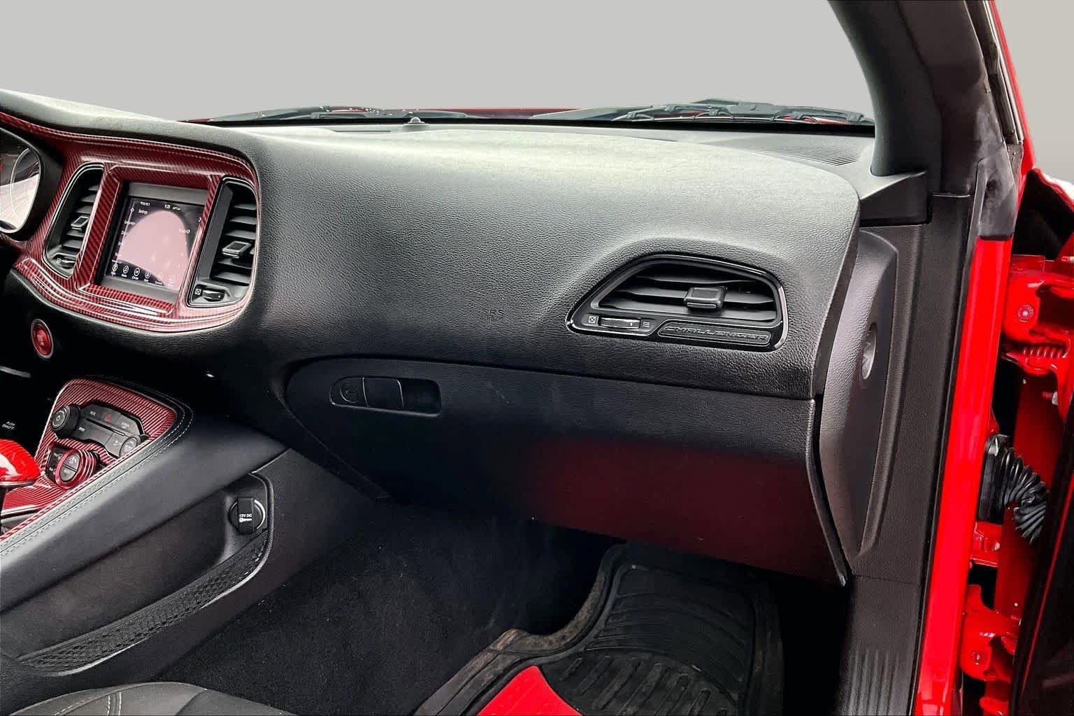 Used 2021 Dodge Challenger SXT RWD image 19
