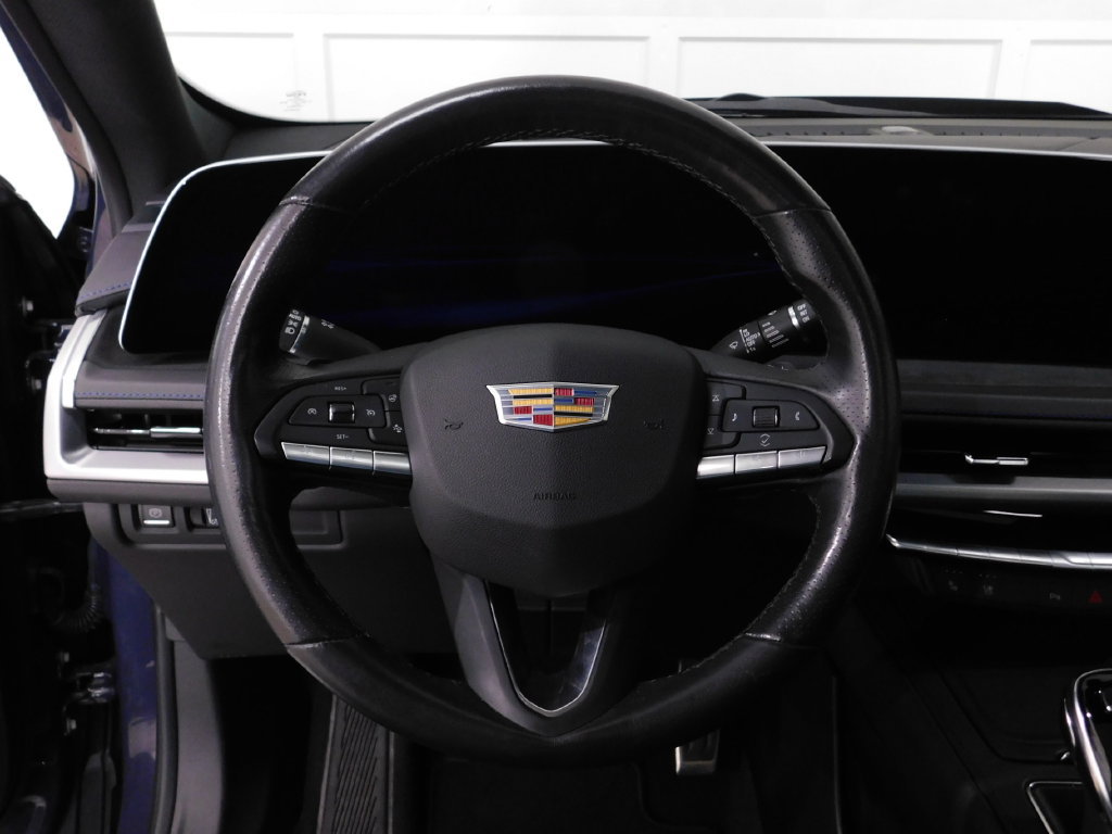 Used 2024 Cadillac XT4 Sport AWD/4WD image 29