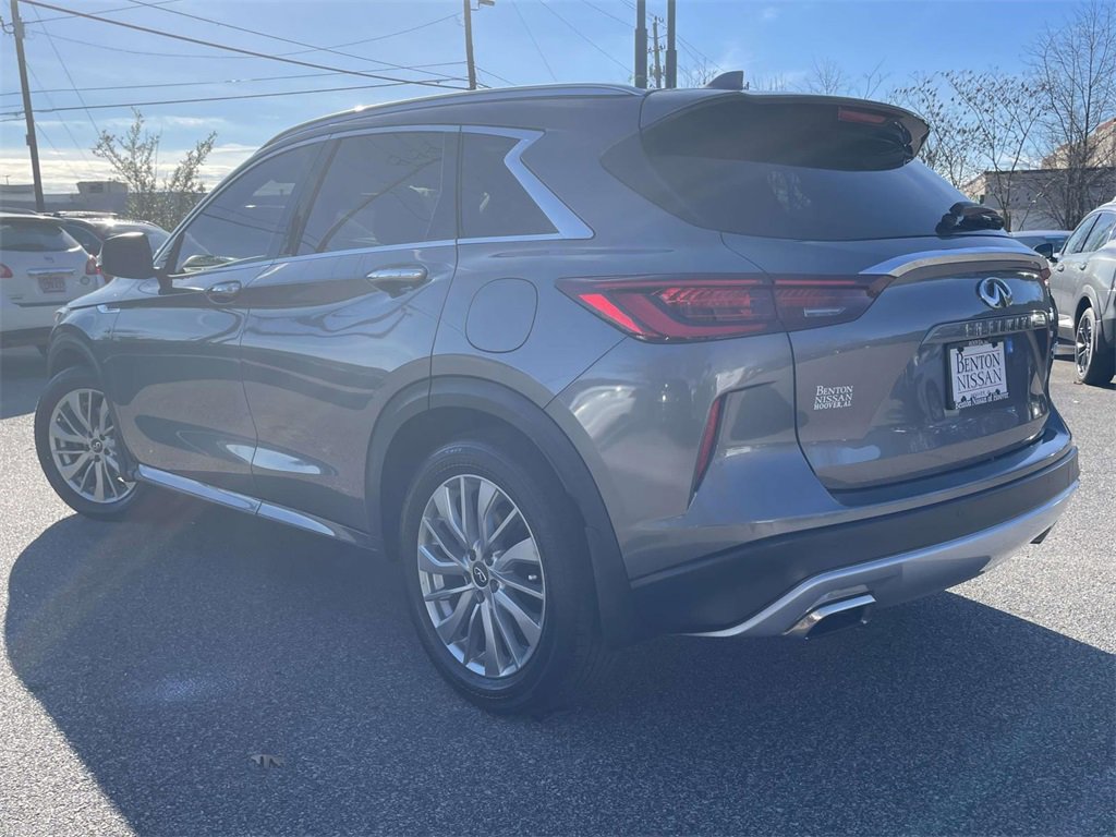 Used 2023 INFINITI QX50 Luxe image 5