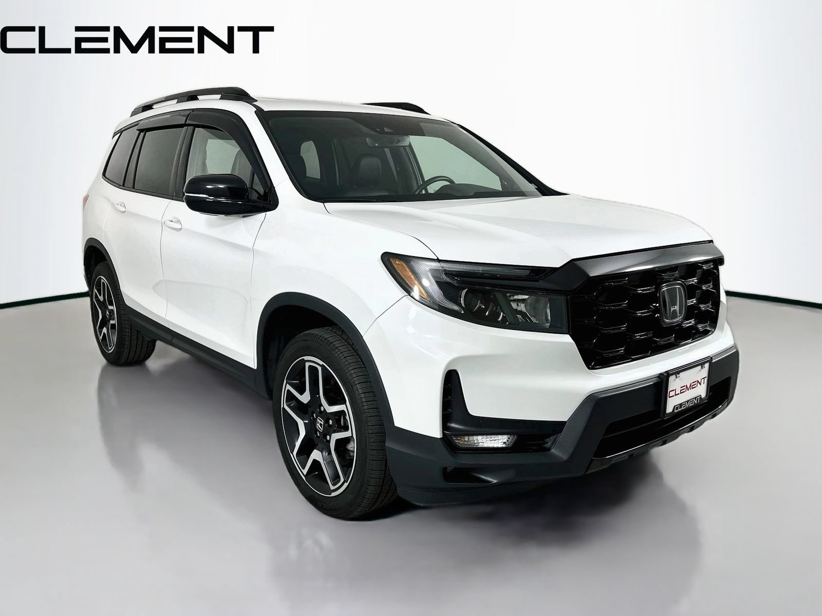 Used 2023 Honda Passport Elite image 5
