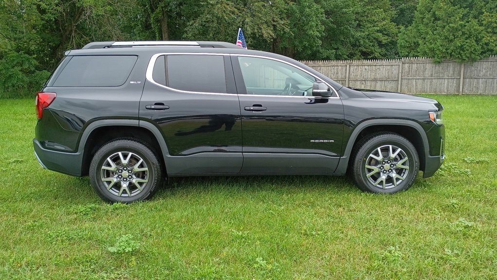Used 2023 GMC Acadia SLT w/ Preferred Package AWD/4WD image 8