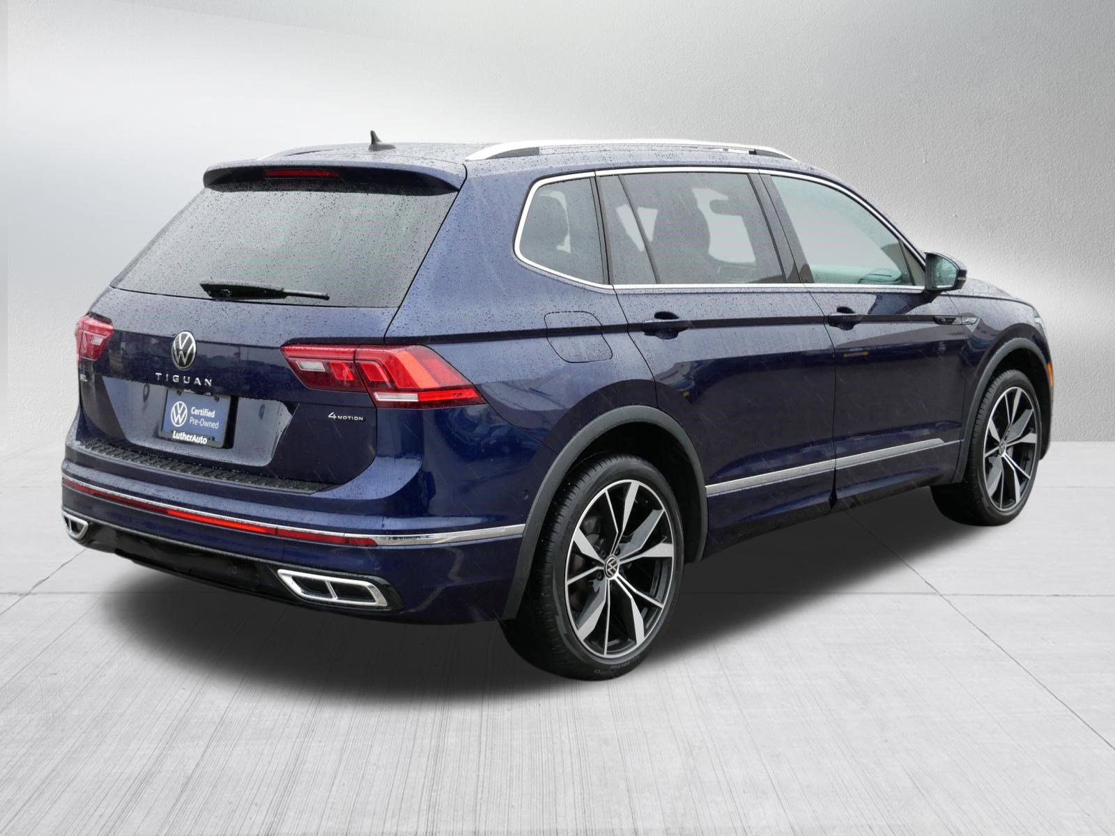 Certified 2023 Volkswagen Tiguan SEL R-Line AWD/4WD image 6