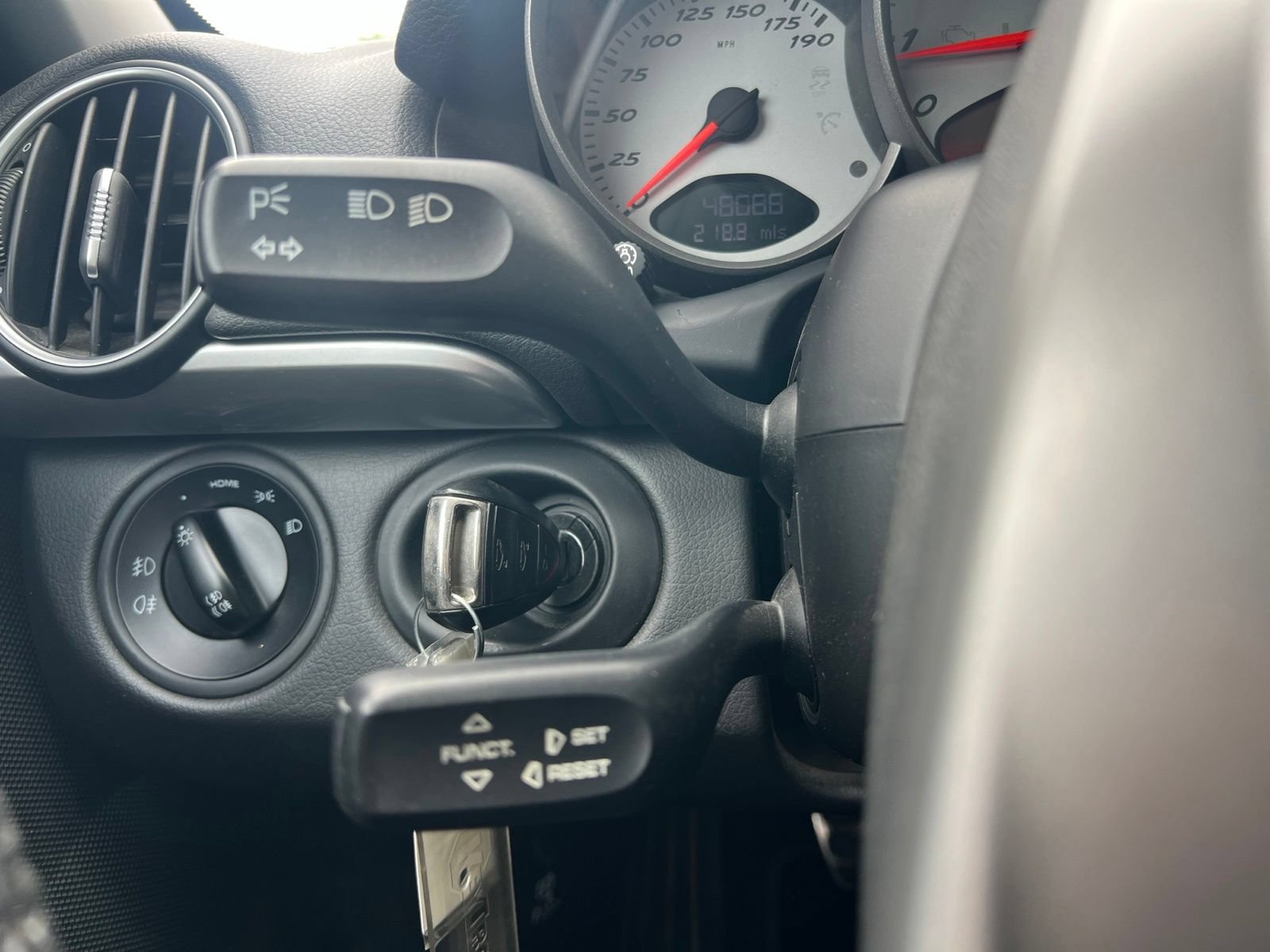 Used 2010 Porsche Boxster S RWD image 17