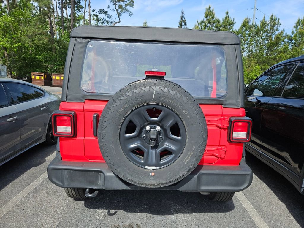 Used 2025 Jeep Wrangler Sport image 8