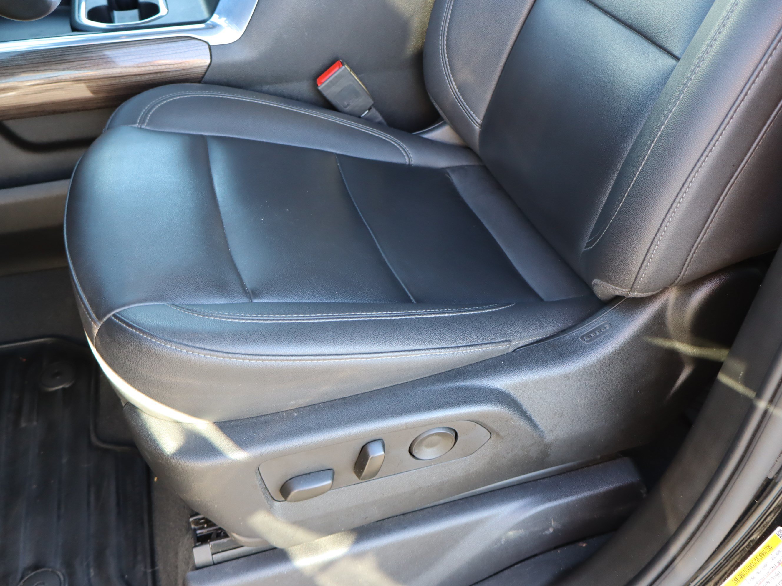 Used 2024 Chevrolet Silverado 2500 LT w/ All Star Edition AWD/4WD image 21