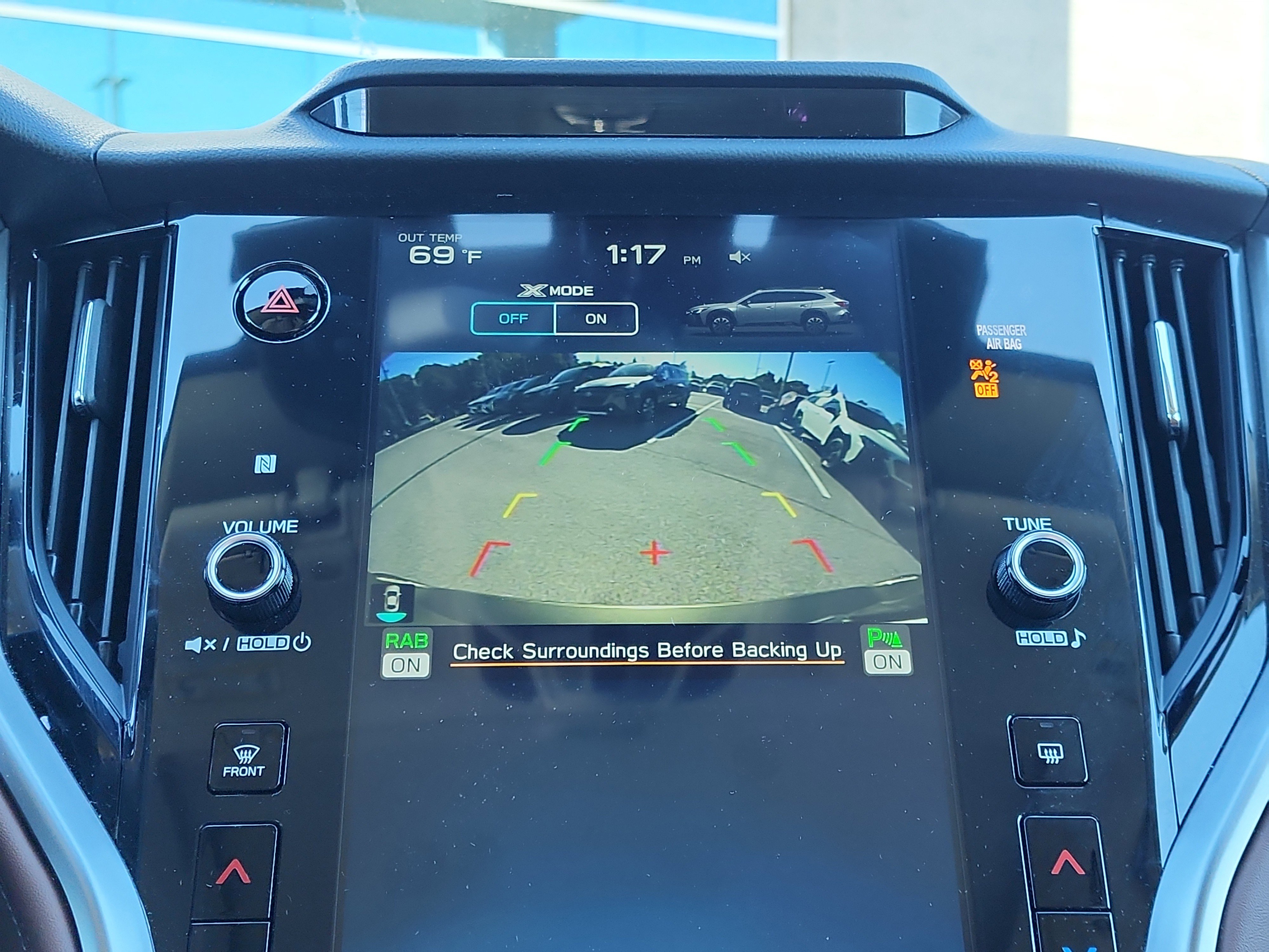 Certified 2025 Subaru Outback Touring w/ Tech Package 3 image 25