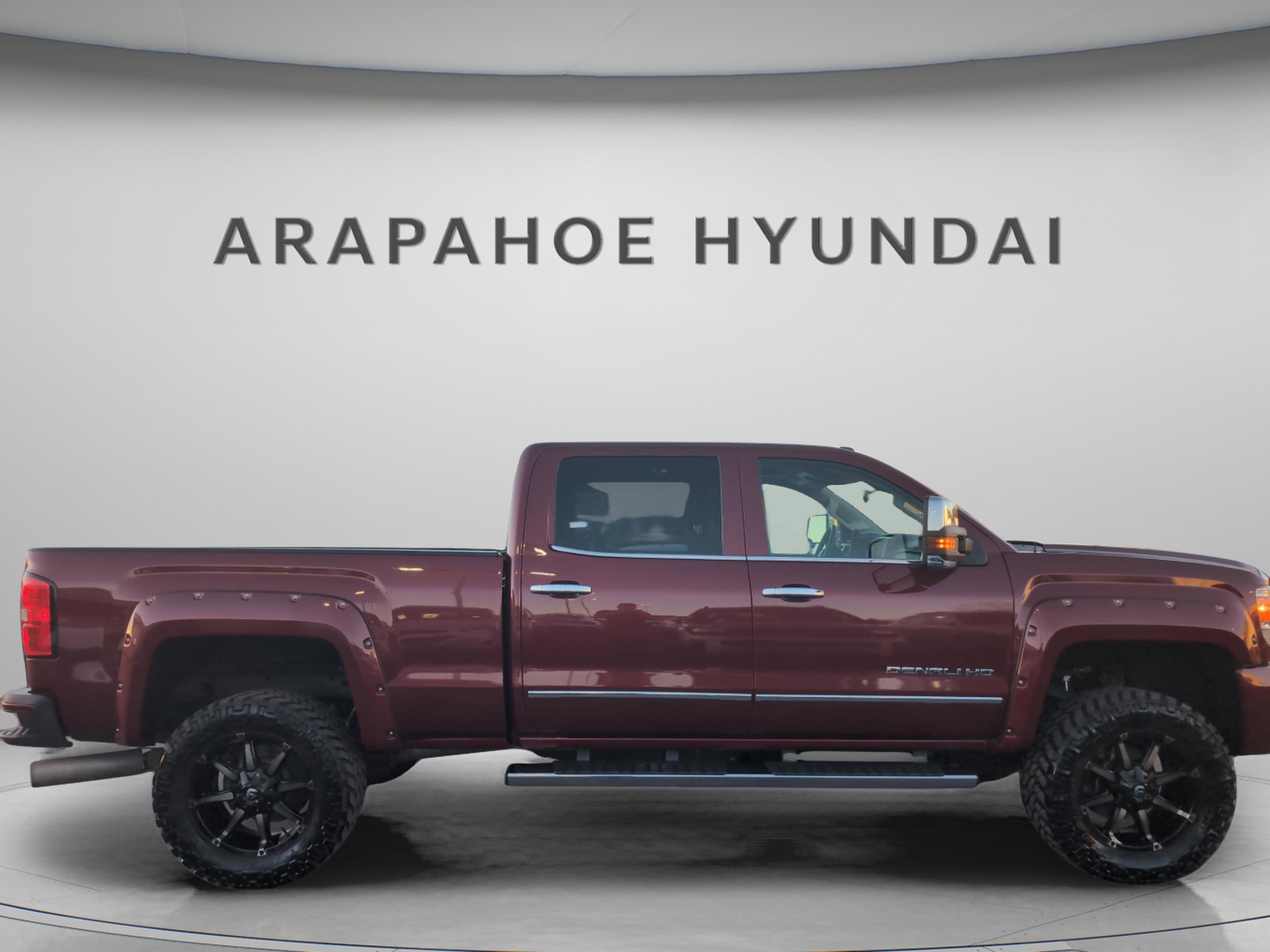 Used 2015 GMC Sierra 2500 Denali w/ Duramax Plus Package image 7