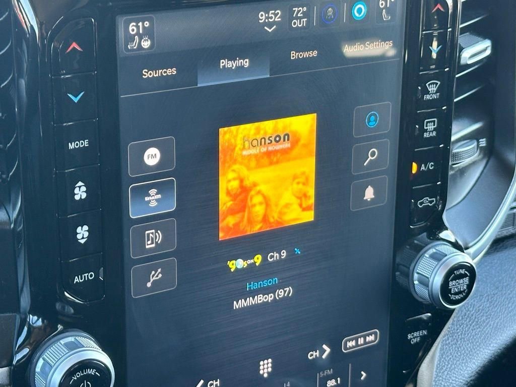 Used 2024 RAM 2500 Laramie image 12