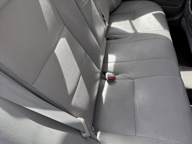 Used 2005 Toyota Camry LE FWD image 17