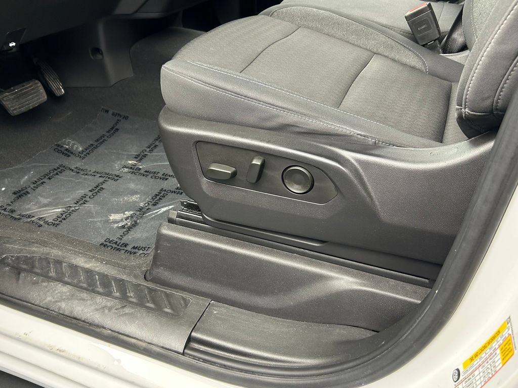 Used 2024 Chevrolet Silverado 1500 Custom RWD image 47