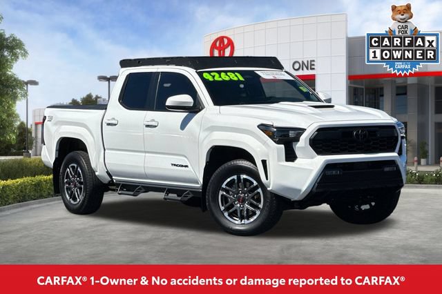 Certified 2024 Toyota Tacoma TRD Sport AWD/4WD image 2