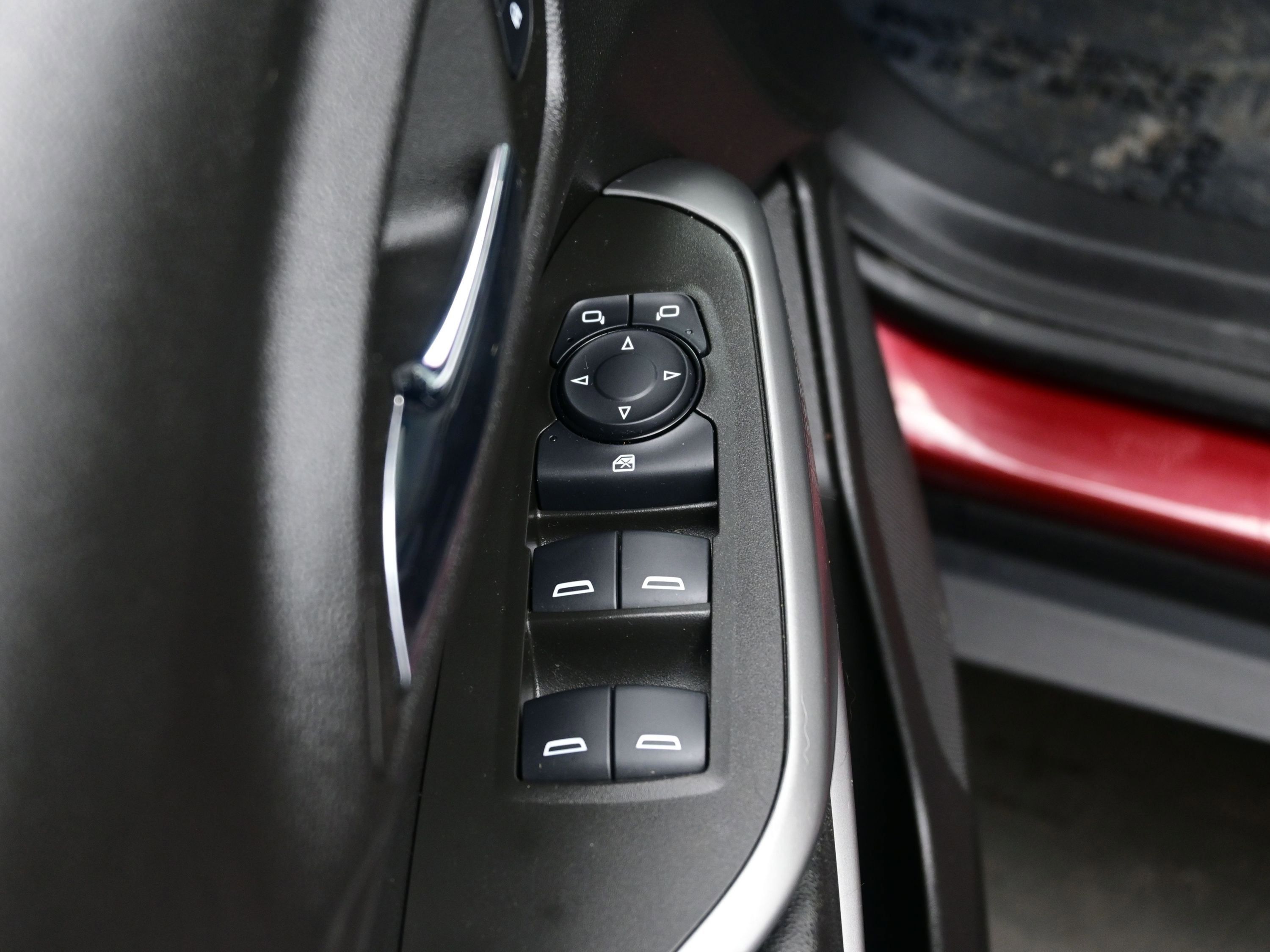 Used 2024 Chevrolet Trax LS w/ Driver Confidence Package image 10