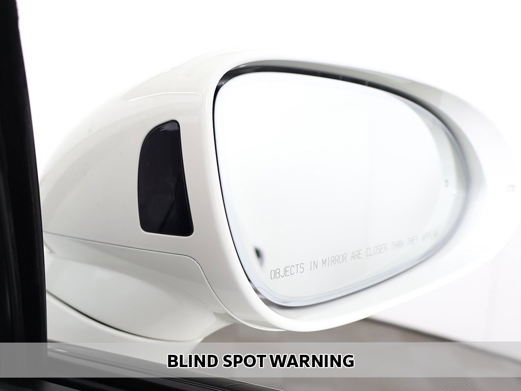 Used 2023 Bentley Continental GT Azure image 7