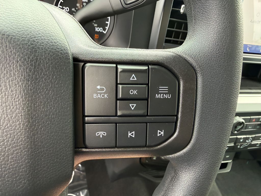 New 2026 Ford F350 XLT w/ FX4 Off-Road Package AWD/4WD image 17