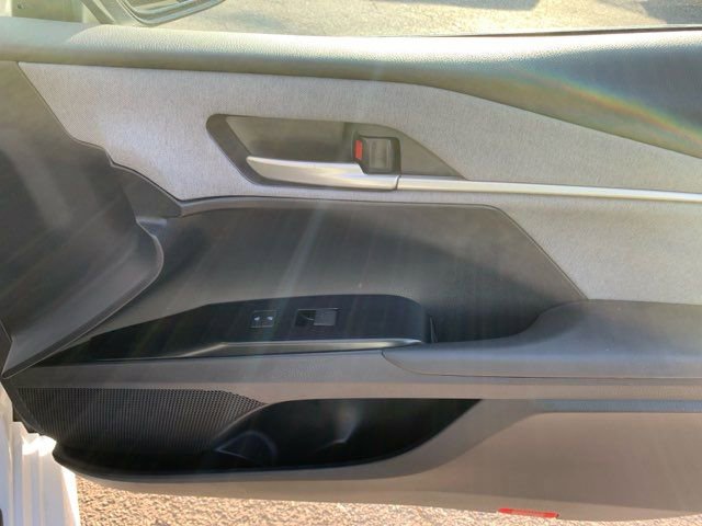 Used 2025 Toyota Camry LE image 24