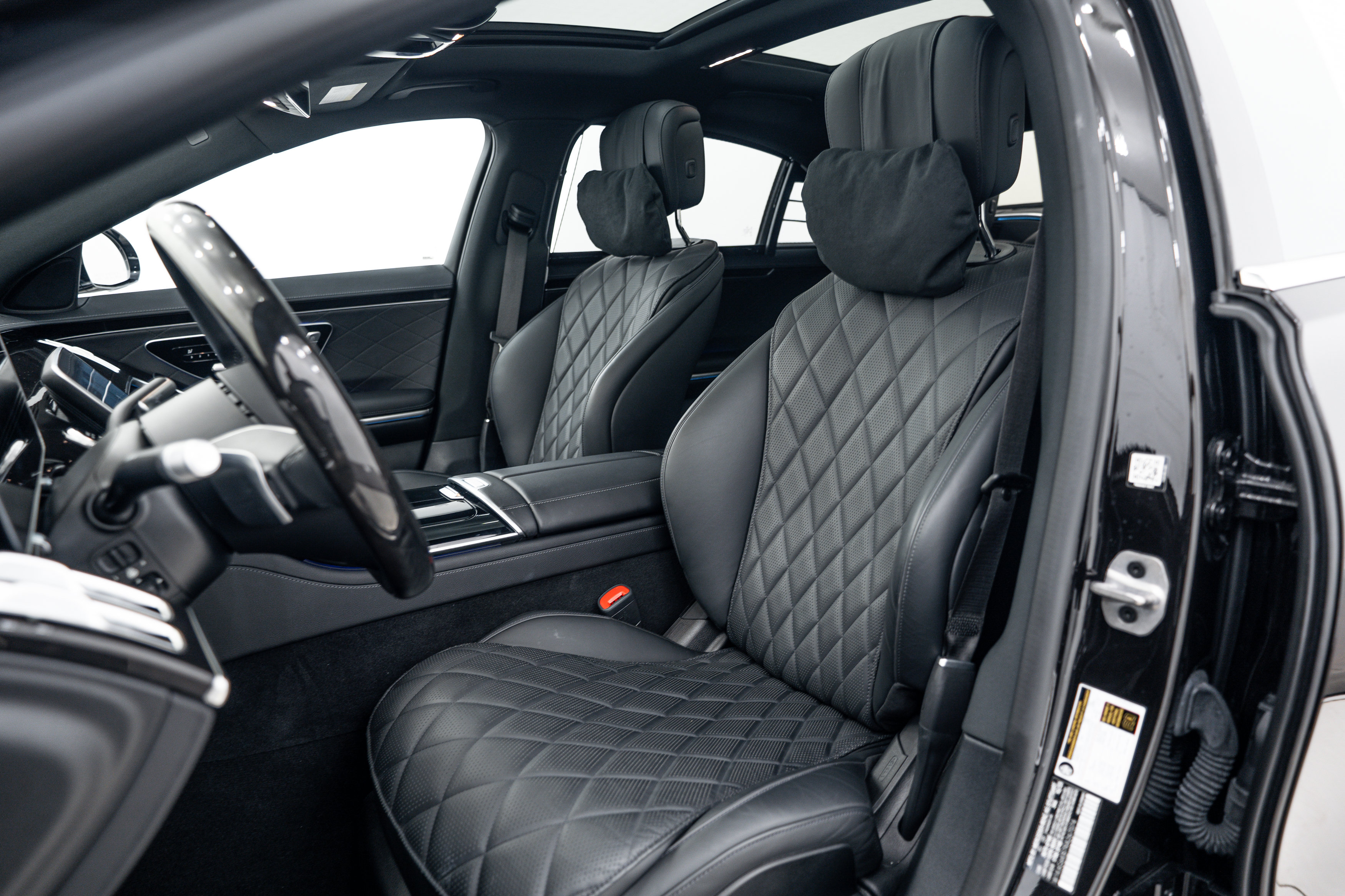 Used 2024 Mercedes-Benz S 580e 4MATIC Sedan image 22