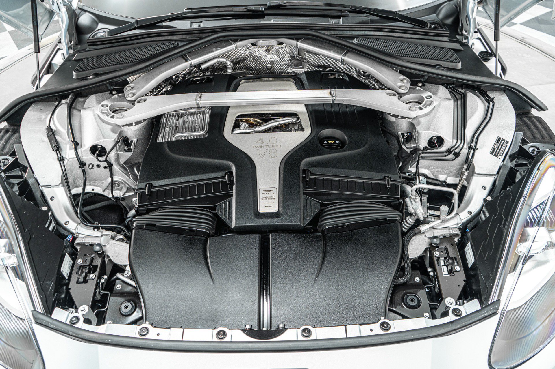 Used 2023 Aston Martin DBX 707 AWD/4WD image 12