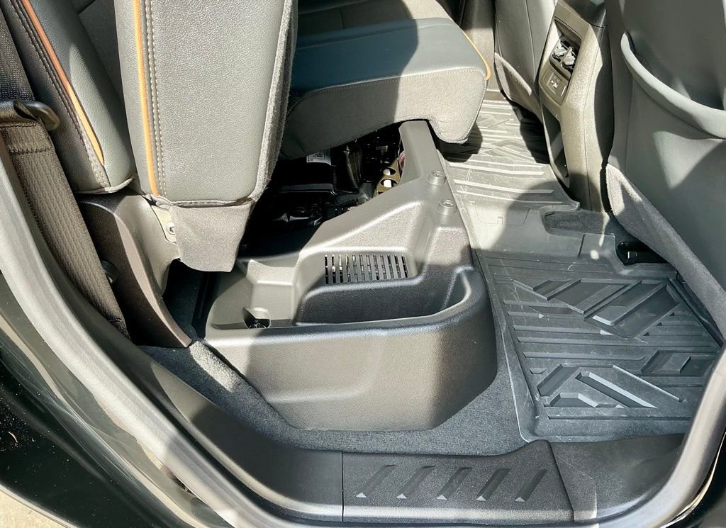 Used 2025 GMC Canyon AT4 AWD/4WD image 28