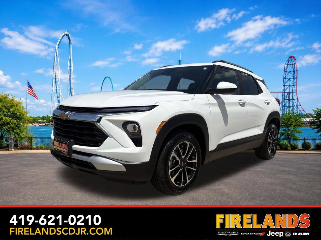 Used 2026 Chevrolet TrailBlazer LT w/ LT Cold Weather Package FWD image 1
