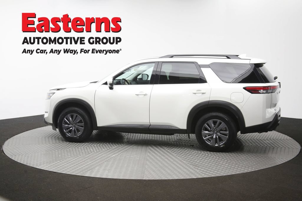 Used 2023 Nissan Pathfinder SV w/ SV Premium Package AWD/4WD image 64