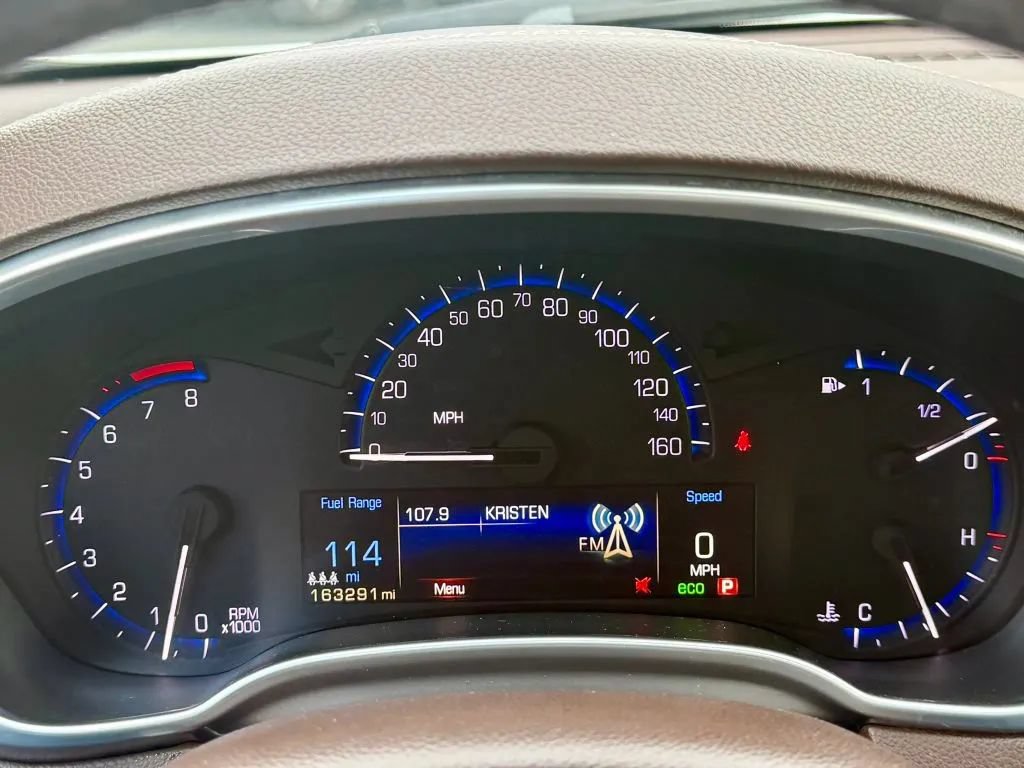 Used 2013 Cadillac SRX Luxury w/ Driver Awareness Package AWD/4WD image 21