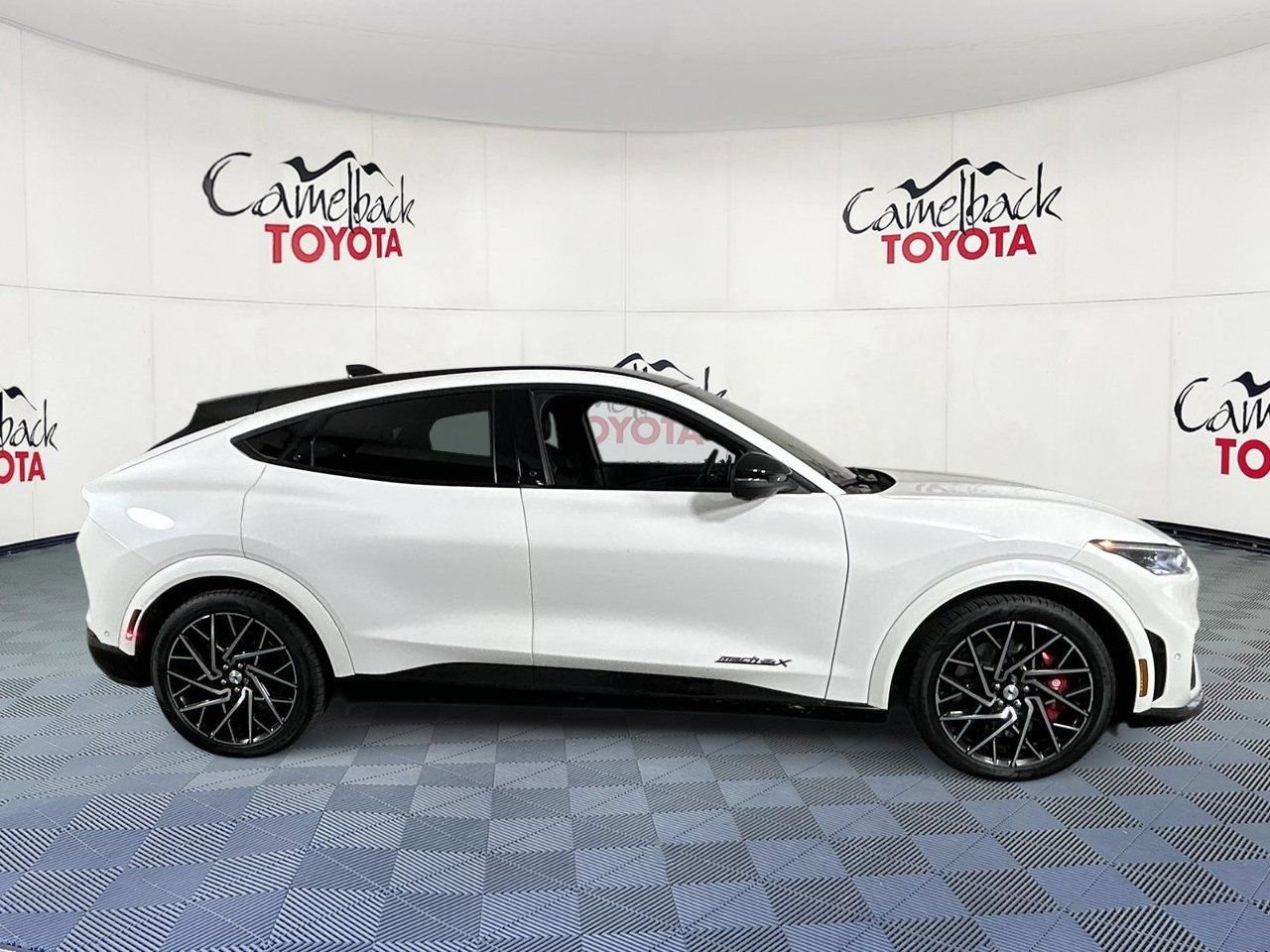 Used 2022 Ford Mustang Mach-E GT w/ GT Performance Edition AWD/4WD image 8