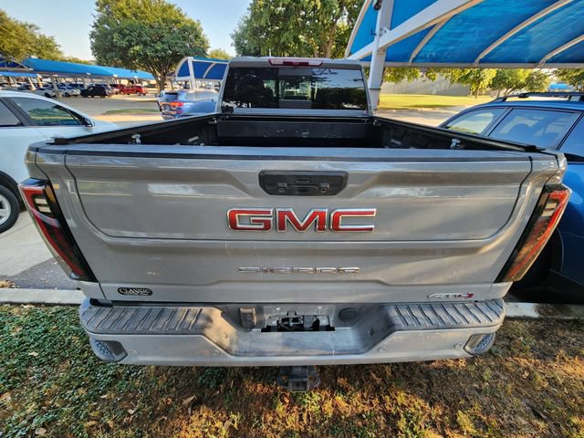 Used 2024 GMC Sierra 2500 AT4 w/ AT4 Preferred Package AWD/4WD image 5