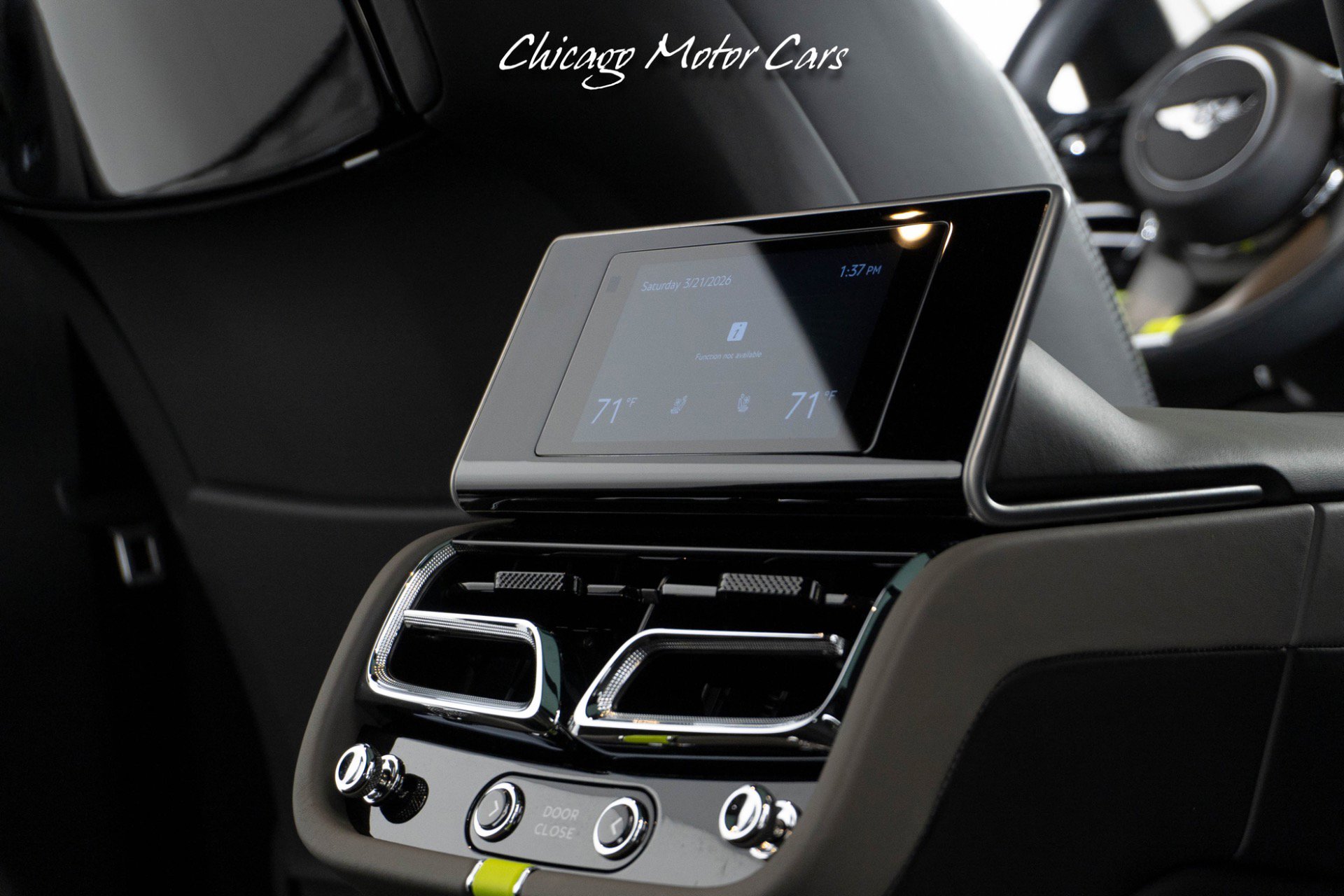 Used 2023 Bentley Bentayga Extended Wheelbase image 50