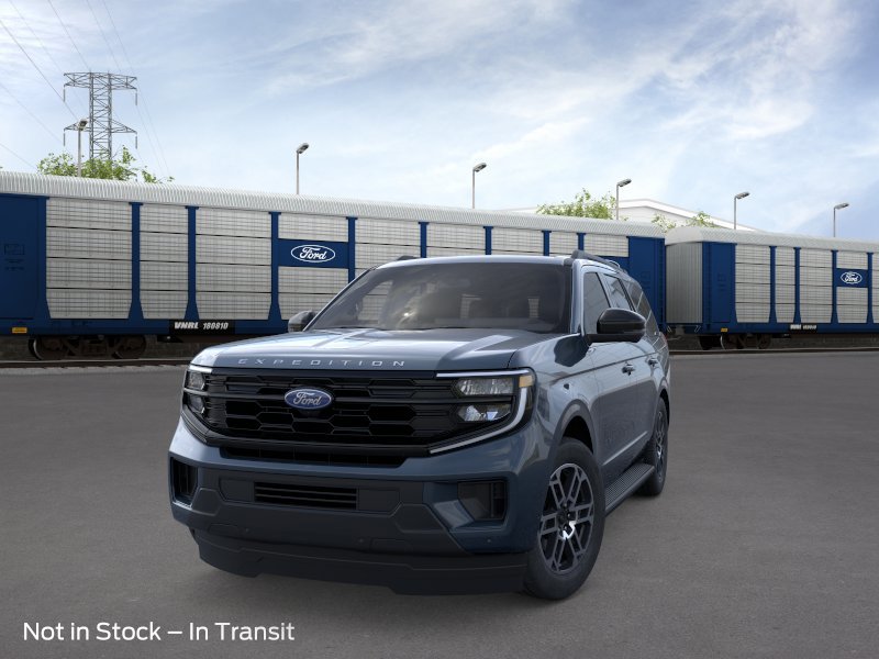 New 2026 Ford Expedition Active AWD/4WD image 2