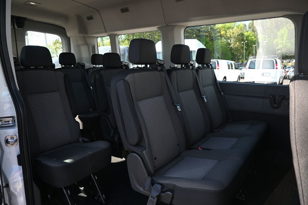 Used 2023 Ford Transit 350 XLT image 21