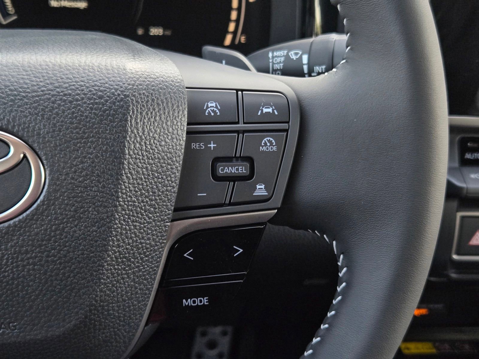 Certified 2026 Toyota Camry SE w/ Convenience Package image 20