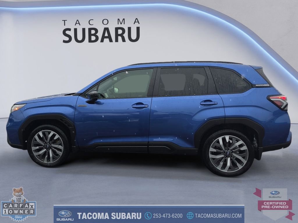 Used 2025 Subaru Forester Touring image 2