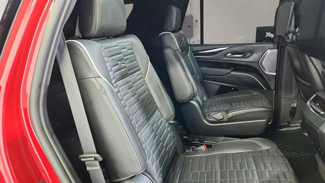 Used 2023 Cadillac Escalade V AWD/4WD image 34