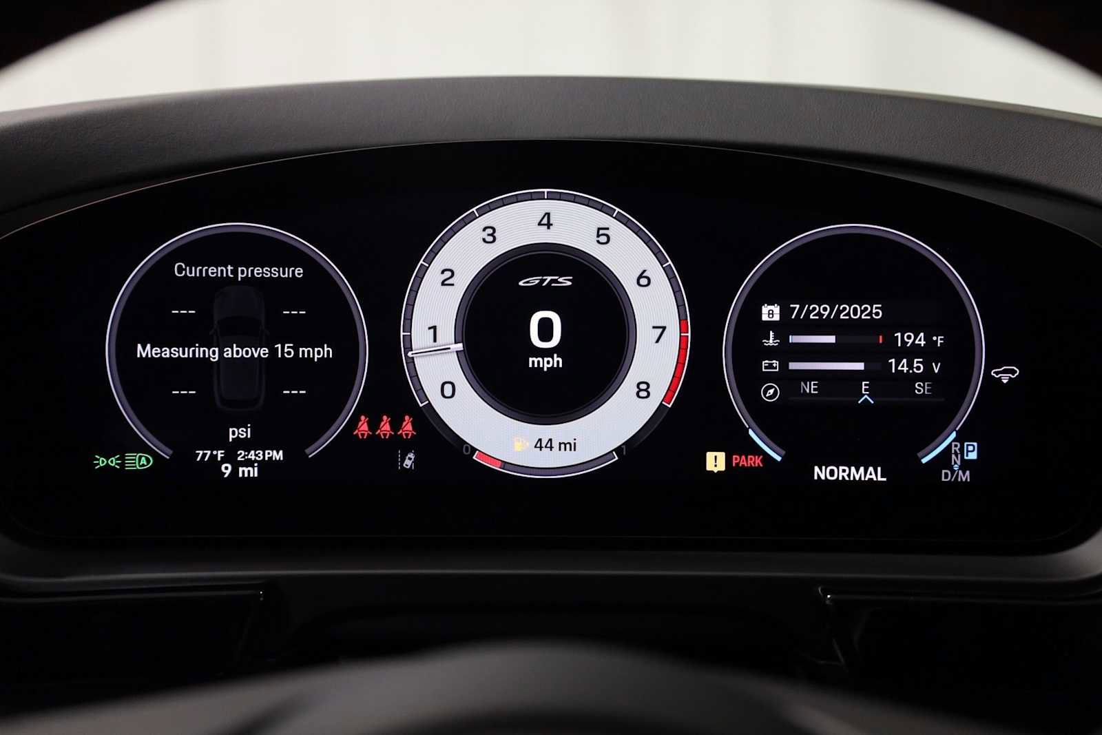 New 2025 Porsche Cayenne GTS image 24