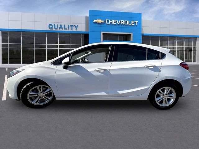 Used 2018 Chevrolet Cruze LT FWD image 4