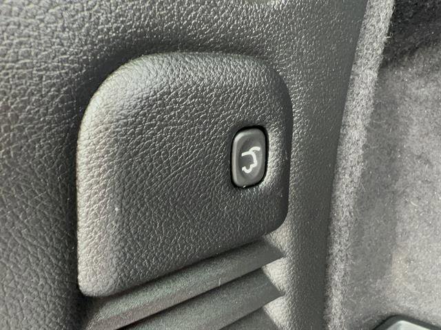 Used 2024 Dodge Durango GT image 9