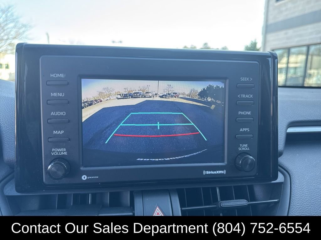 Used 2021 Toyota RAV4 LE image 23